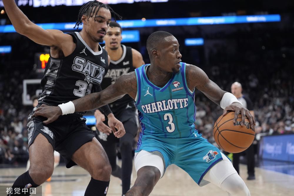 占据了一席 占据了一席