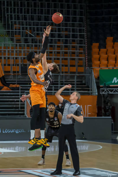 席无疑让曼 席无疑让曼