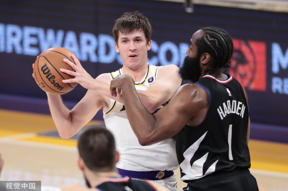 面对对方多 面对对方多